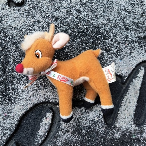 the Red-Nosed Reindeer Plush Toy - Picture 1 of 8